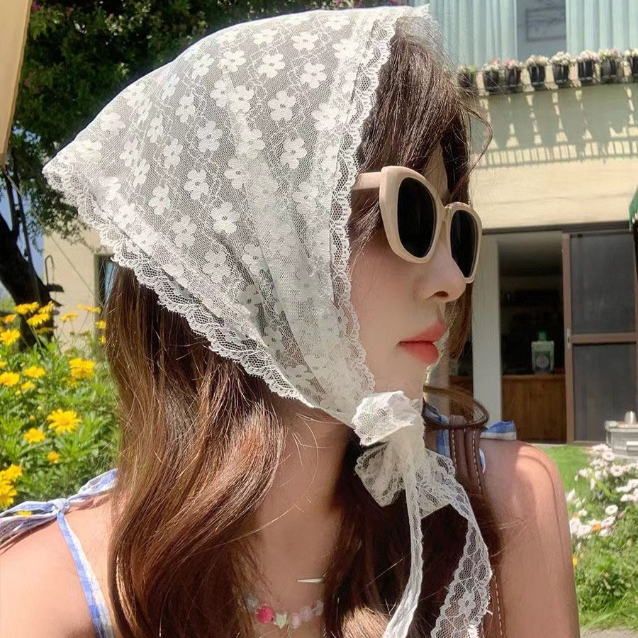 1PC Triangle Lace Scarf White  - đánh giá và giá Travel Accessories Aesthetic