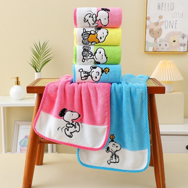 Soft Coral Fleece Snoopy Bath  - đánh giá và giá Travel Accessories As Gifts